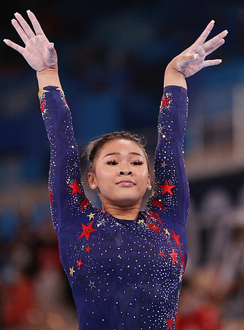 Sunisa Lee, Gravity-defying athlete, Gymnastics wonder, American pride HD phone wallpaper