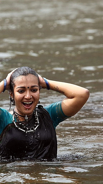 Kadamban, caterina tresa, tamil movie HD phone wallpaper