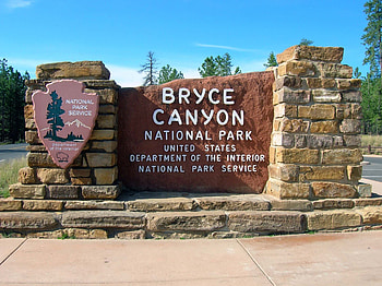 Bryce Canyon National Park, Gateway to adventure, United States national parks, Entrance sign HD wallpaper
