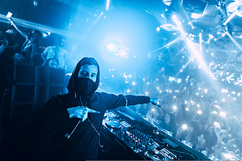 Alan Walker, DJ night, Mesmerizing 3D ambiance, Dynamic lighting HD wallpaper