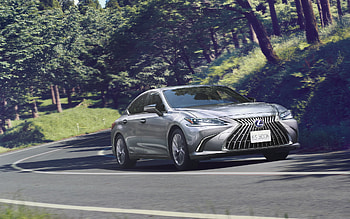 Lexus ES 300h, highway, 2021 cars, JP-spec, motion blur, 2021 Lexus ES, japanese cars, Lexus HD wallpaper