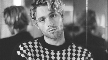 Luke Hemmings, Rolla AW21, Wonderland HD wallpaper