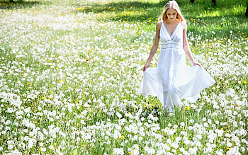 The white Beauty, girl, white, pretty, flower HD wallpaper