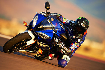 2015 Yamaha R6 Full HD wallpaper