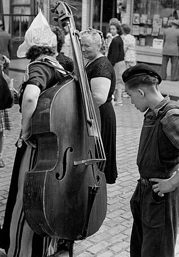 Woman carrying double bass, Strong and talented, Impressive skill, Double bassist HD phone wallpaper