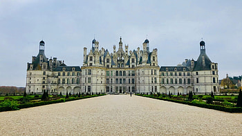 Luxury holidays, Loire Valley, Academie des Arts HD wallpaper