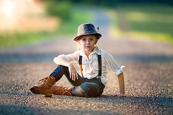 Sweet Girl, sweet, face, road, adorable, girl HD wallpaper