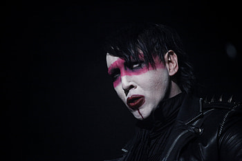 MARILYN MANSON industrial metal rock heavy shock gothic glam ts . HD wallpaper