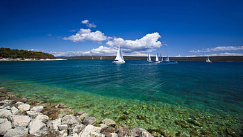 Croatia Travels - Beach, Mali Losinj, Adriatic Sea HD wallpaper