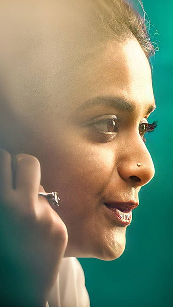 Keerthi Suresh, rangde HD phone wallpaper