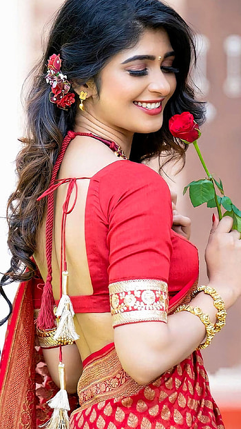 Aditi prabhudeva, , saree beauty, kannada actress HD phone wallpaper