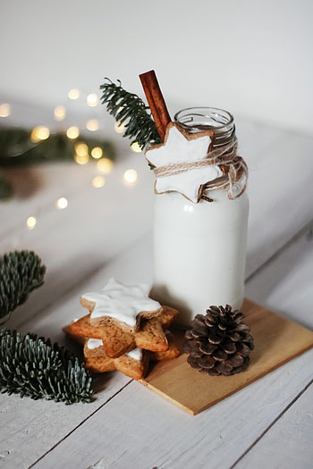 Food, Cookies, Holiday, Branches, Cone, Bump, Bottle HD phone wallpaper