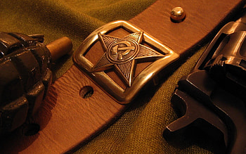 Belt badge star USSR grenade F1 lemon pistol revolver military r . HD wallpaper