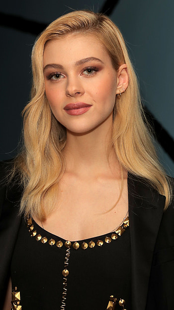 Hollywood actress, nicola peltz, cute HD phone wallpaper