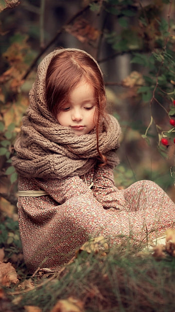 Autumn Hush — Little Redhead , fall, redhead, little girl, graphy, child HD phone wallpaper