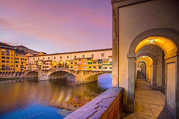Ponte Vecchio, Florence, Arno river, Captivating view HD wallpaper