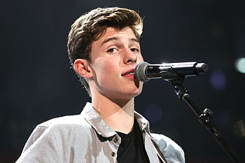 Shawn Mendes, Music , Popular singer, Performer HD wallpaper