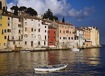 Rovigno, Croatia, rovigno, cities, streets, flowers, croatia HD wallpaper