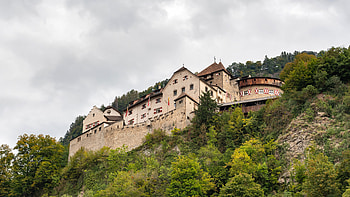 Vaduz castle, Gorgeous green valley, Malbun travel HD wallpaper