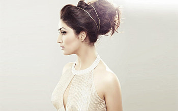 Gorgeous Yami Gautam, yami-gautam, indian-celebrities, girls, desi-girls HD wallpaper