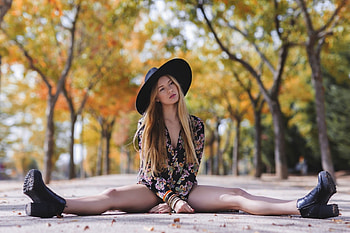 Blonde, women, girl, hat HD wallpaper