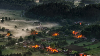 lights on in a village at dawn, river, dawn, fog, lights, trees, village HD wallpaper
