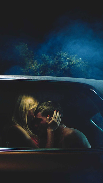 It Follows (2022) movie HD phone wallpaper