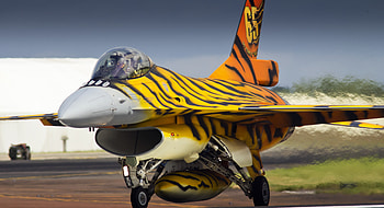 Jet Fighter, General Dynamics F 16 Fighting Falcon, Military, Aircraft, Warplane, Jet Fighters HD wallpaper
