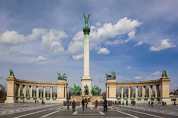 Millennium Monument, Hungary HD wallpaper