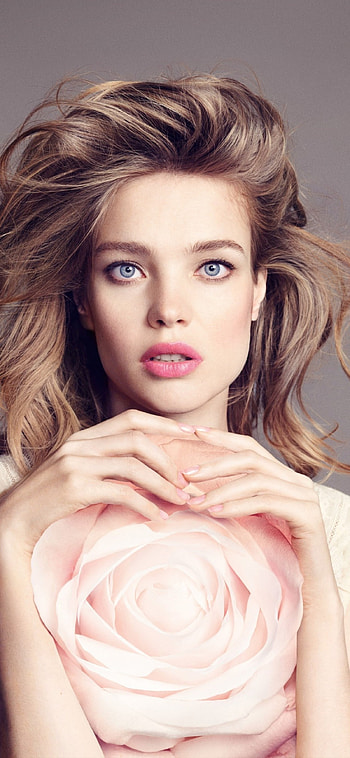 Natalia Vodianova, 2019 HD phone wallpaper