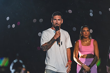 Messi Inter Miami Introduction, Lionel Messi, Sports HD wallpaper