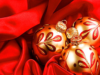 Gold on satin, satin, red, sparkle, balls, gold HD wallpaper