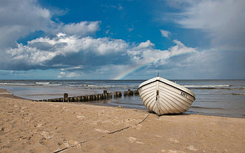 Boat and Rainbow, clouds, sea, boat, beach, rainbow HD wallpaper
