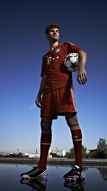 Thomas Muller, Football Player HD phone wallpaper