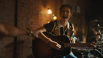 Hollywood Stargirl, Grace VanderWaal, Stargirl Caraway, Unique character dynamics HD wallpaper
