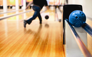 Bowling sport background, Depth of field ry, Bowling ball close-up, Team sports representation HD wallpaper