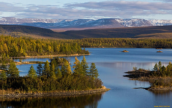 Lake in the Putorana Plateau, Russia, plateau, trees, nature, mountains, lake, Russia HD wallpaper