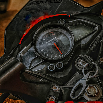 Pulsar NS 200, automotive lighting, gauge HD phone wallpaper