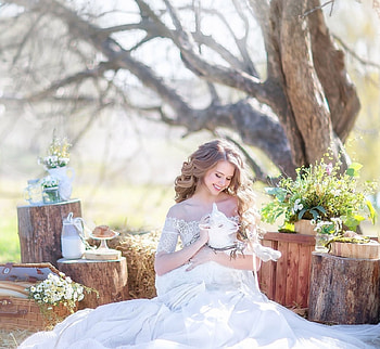 Carmen And Her Little Lamb, lady, model, graphy, beauty HD wallpaper