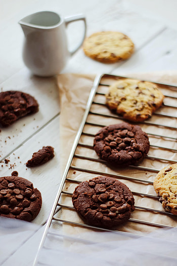 Food, Chocolate, Cookies, Jug, Bakery Products, Baking, Lattice, Trellis, Crumbs HD phone wallpaper