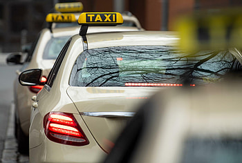 Taxi driver incident, Lankwitz area, Unidentified passengers, Surveillance footage HD wallpaper