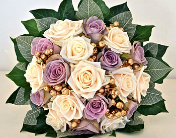 Lovely bouquet, sweet, purple, bouquet, roses, flowers HD wallpaper