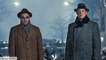 Bridge of Spies, Best Spielberg movies, Jaws, Catch Me If You Can HD wallpaper