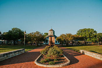 Marktplatz, Fredericksburg Texas, Day trip guide, Traveler's paradise HD wallpaper