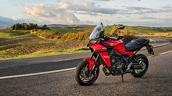 Yamaha Tracer 9 GT, Auto adventure tourer, Powerful engine, Sporty design HD wallpaper