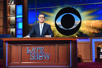 Stephen Colbert's tweets, Feuds and controversies, Intellectual discussions, Personality insights HD wallpaper