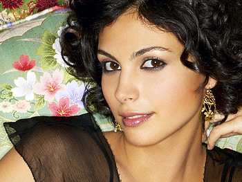 30 , Morena Baccarin, Celebrity backgrounds, Beautiful actress HD wallpaper