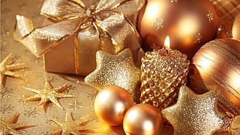 Gold decorations, Festive holidays, Candlelight glow, Elegant atmosphere HD wallpaper