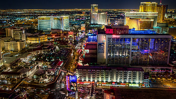 Luxury Vegas hotels, Stunning , Flamingo & Mirage, Travel in style HD wallpaper