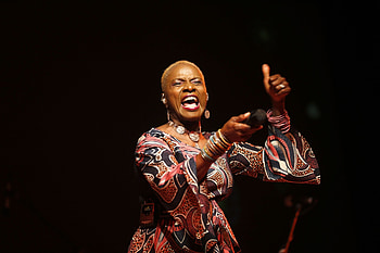 Angelique Kidjo (Music), Education advocate, Girls' empowerment, African progress HD wallpaper